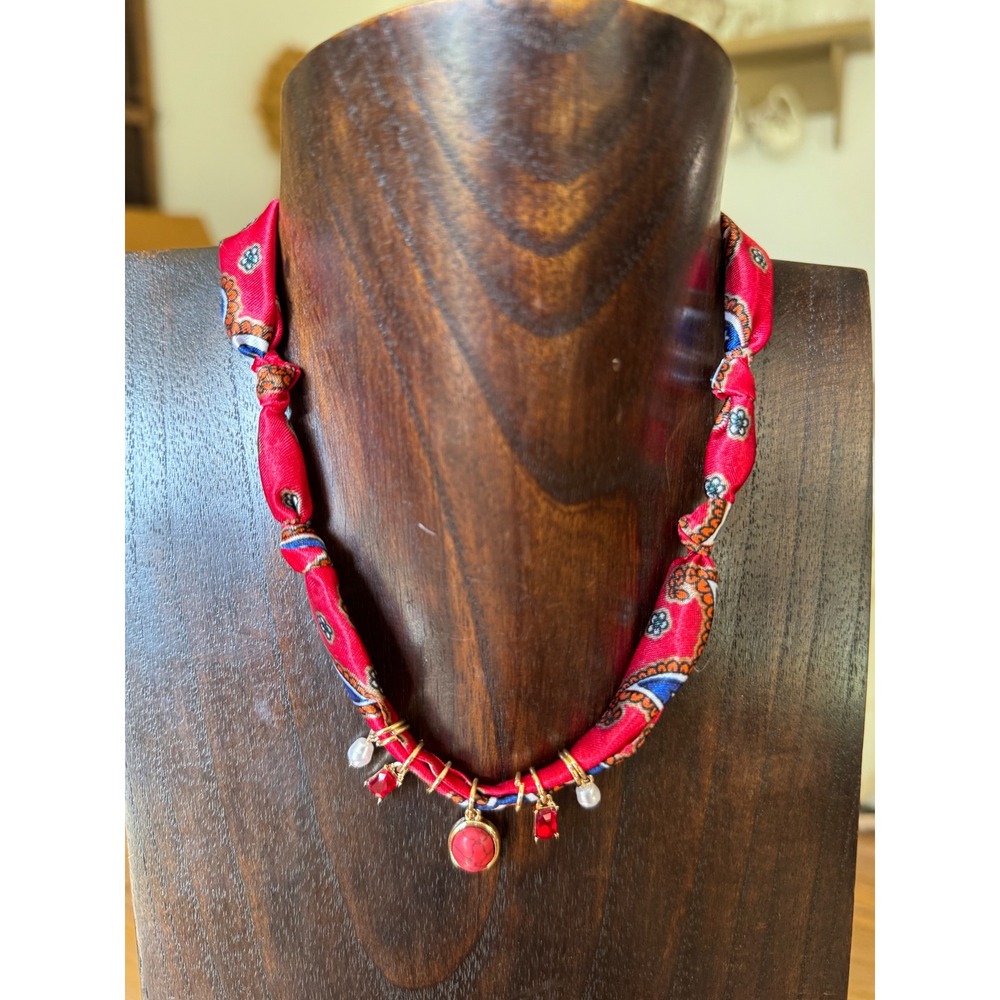 Red Scarf‎ Charm Necklace Gold Rings Adjustable Back Jewelry NWT